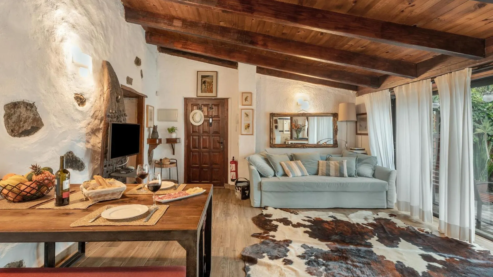 Casa Palmera - Private Paradise Tacoronte 0*,  Spain